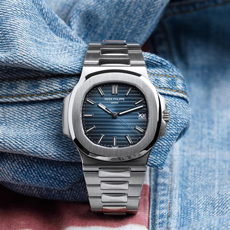 patek philippe nautilus 5711 price singapore